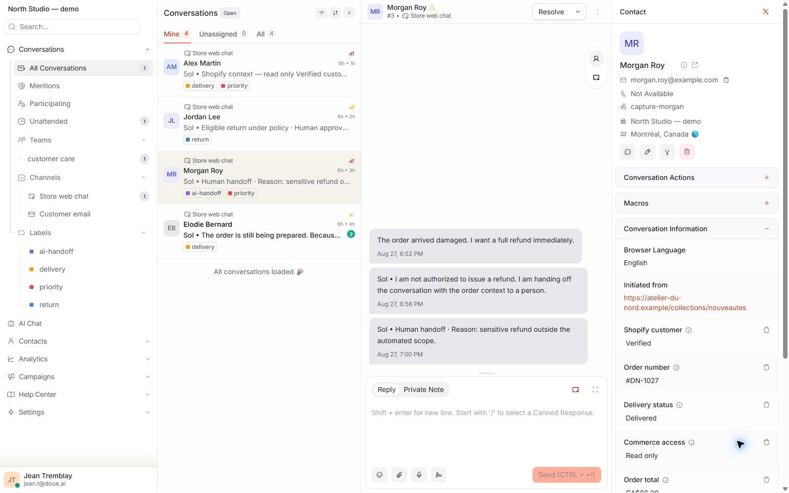 Synthetic conversation in doue showing a support response and an explicit transfer to a person.