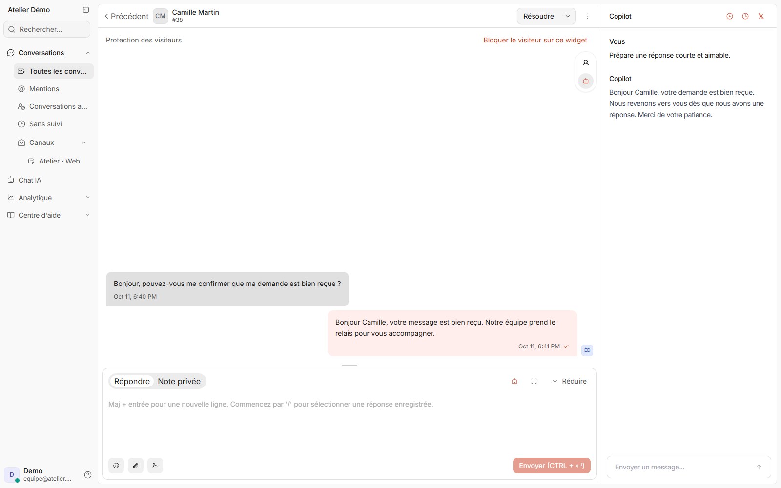Interface de démonstration doue montrant une question au copilote et une réponse à relire.